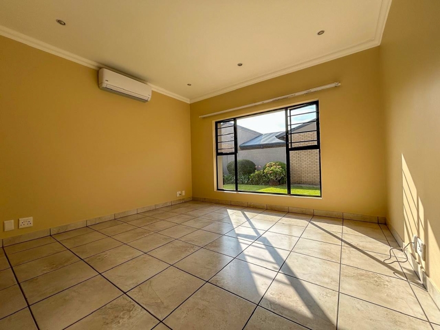 3 Bedroom Property for Sale in Vaalpark Free State